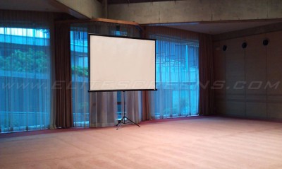 Elite Screens T119UWS1 Tripod Portable Projection Screen 213x213 cm/119 tum, 1:1#3